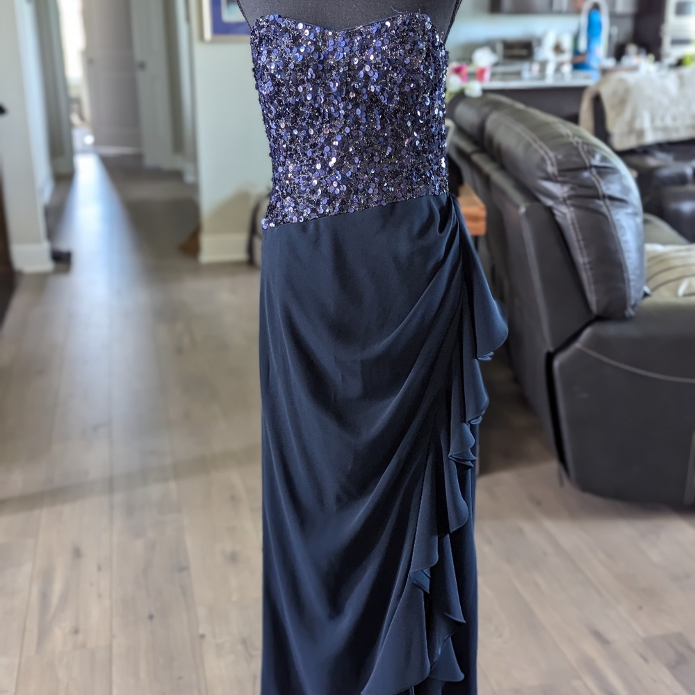 Badgley Mischka Navy Blue Strapless Sequins Ruffle Long Gown Dress Size 12